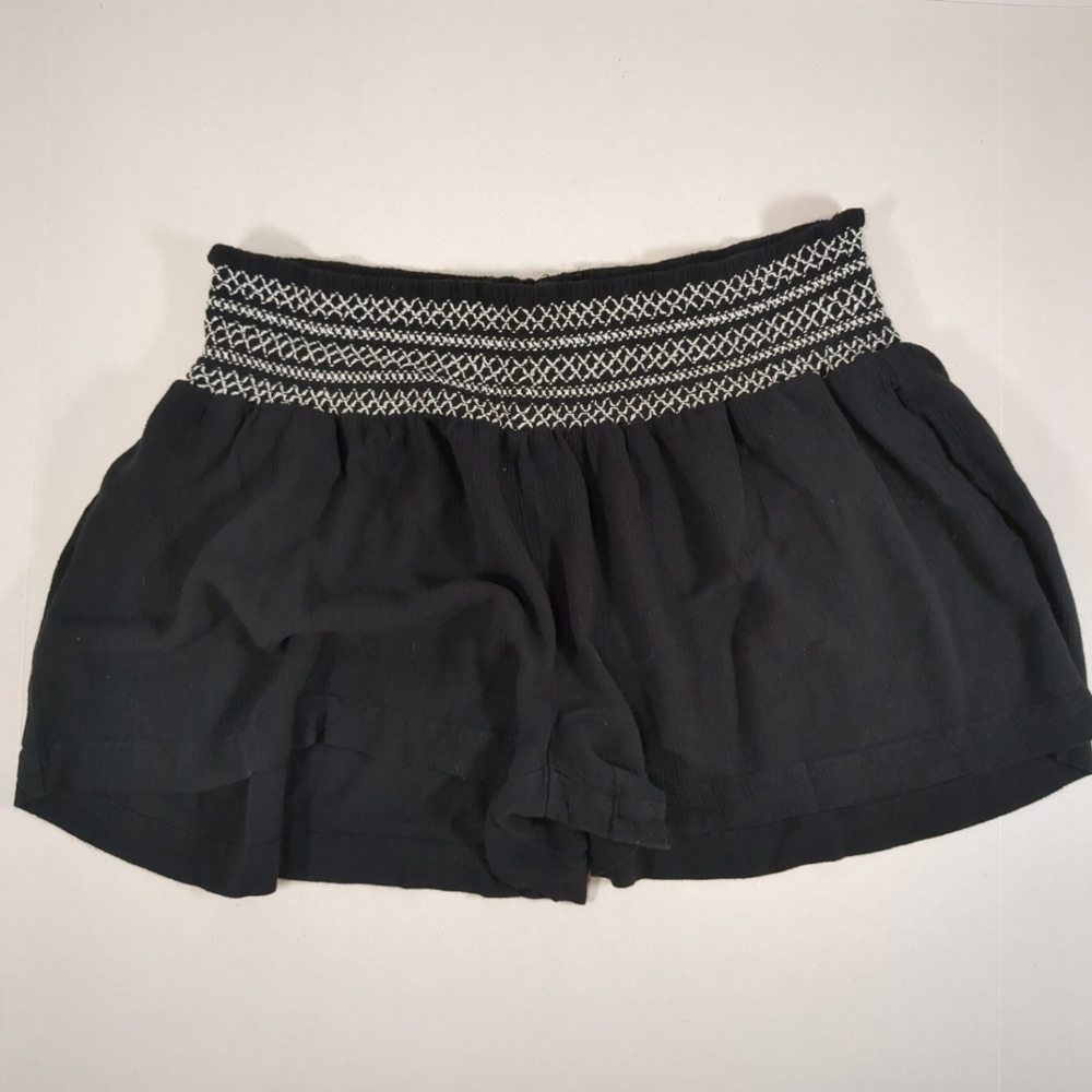 RD Style Women's Pull On Black-white High Waist Shorts , Size M